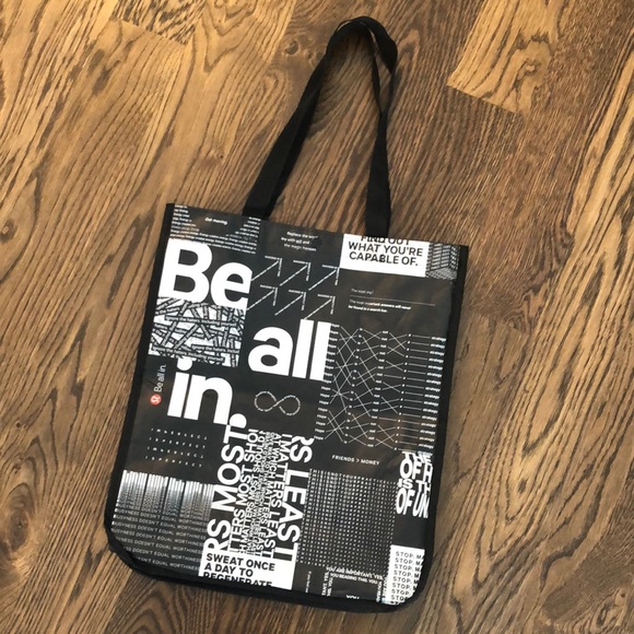 *FREE with purchase* Lululemon reusable bag - Picture 2 of 13